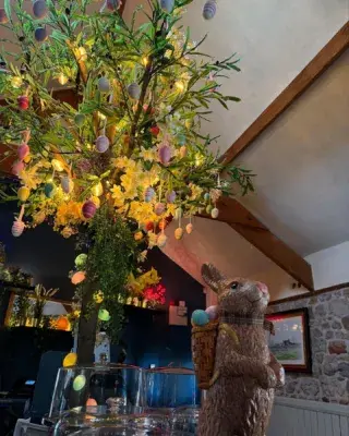 Happy Easter Weekend Everyone! 🐰🥕🐣

We are open over the weekend, Good Friday, Saturday & Easter Sunday. Closed on Monday as usual. 

Both the Cafe & Takeout will be open from 9:30am -4:00pm. 

Hot food till 3pm Good Friday & till 3:30pm over the Weekend! 😋 

Have a lovely weekend! From Team Archers ❤️🐇🐥 

#archers #archerscafe #archerstakeout #theshore #supportlocal #archersredbankfarm #delish  #redbankfarm #supportsmallbusiness #easter #happyeaster