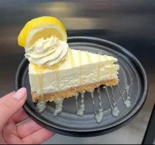Cheesecakes are back this weekend! 😋 We’ve had a lot of requests for our homemade cheesecakes. 🍰
We have Lemon, Oreo & Biscoff. ❤️

#archers #archersredbankfarm #archerscafe #redbankfarm #theshore #homemade #homemadecheesecake #cakes #homemadecake #lemoncheesecake #oreocheesecake #biscoffcheesecake
